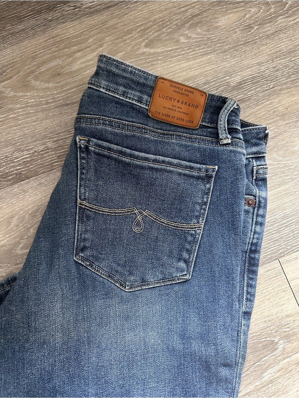 Lucky Brand Washed Indigo Denim Jeans - Dark Blue